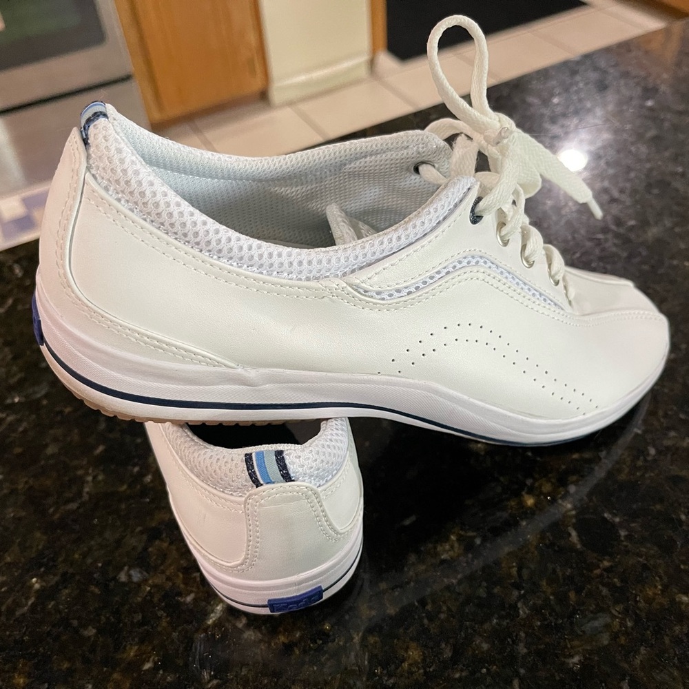 Keds Leather Sneakers, LIKE NEW